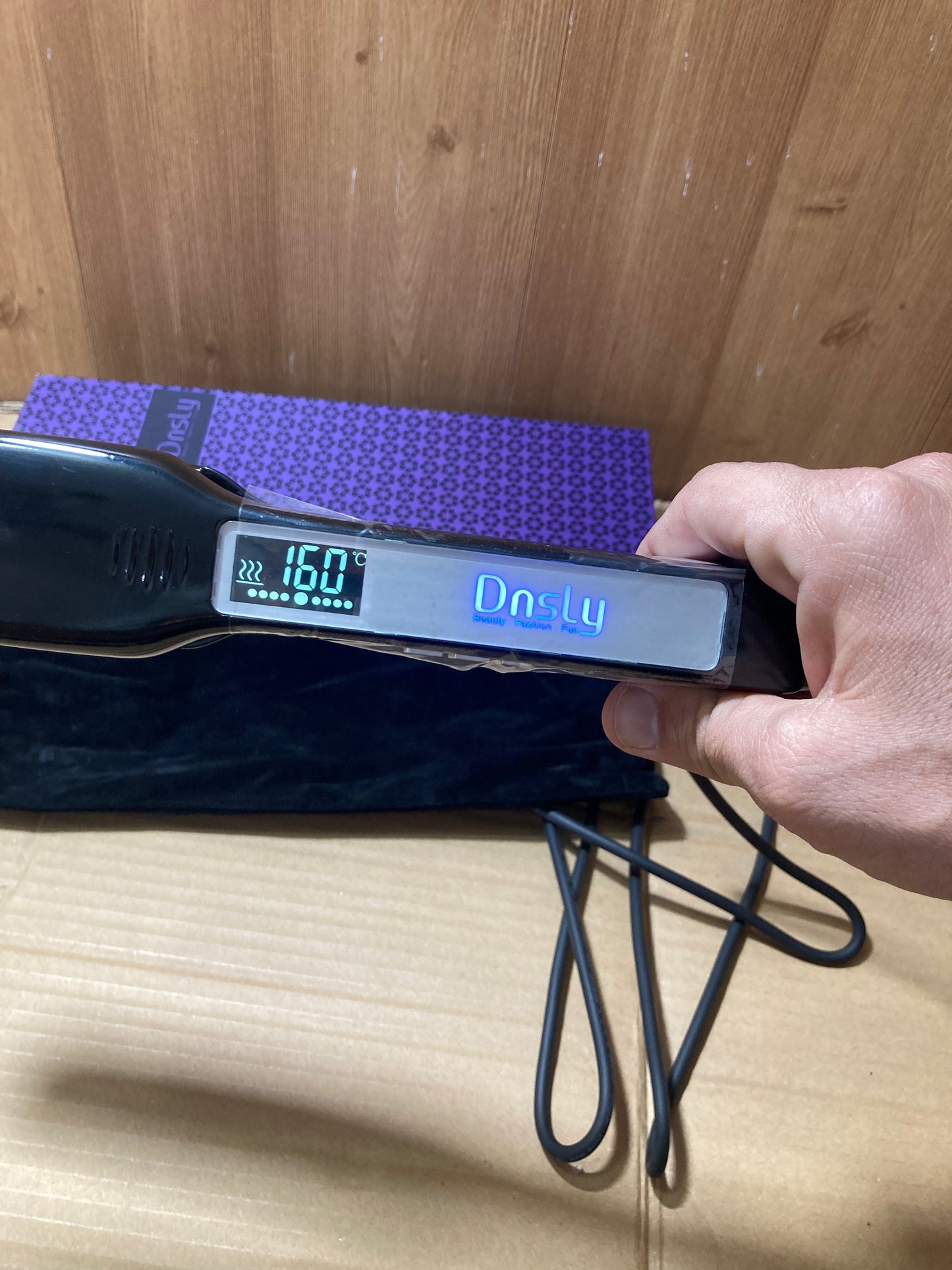 Lot Imported DNSLY Hair Straightener