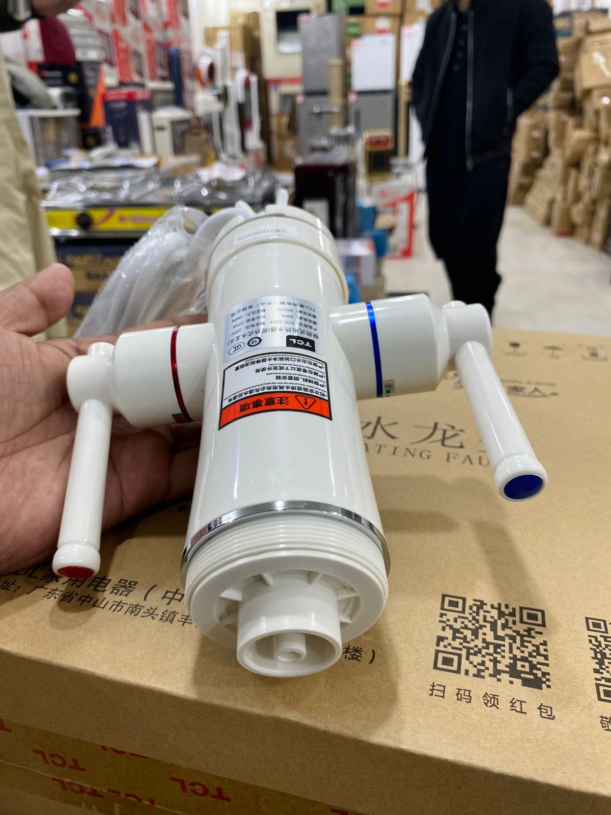 TCL electric water faucet, hot and cold heat dual -use fast heating water heater kitchen toilet kitchen kitchen treasure