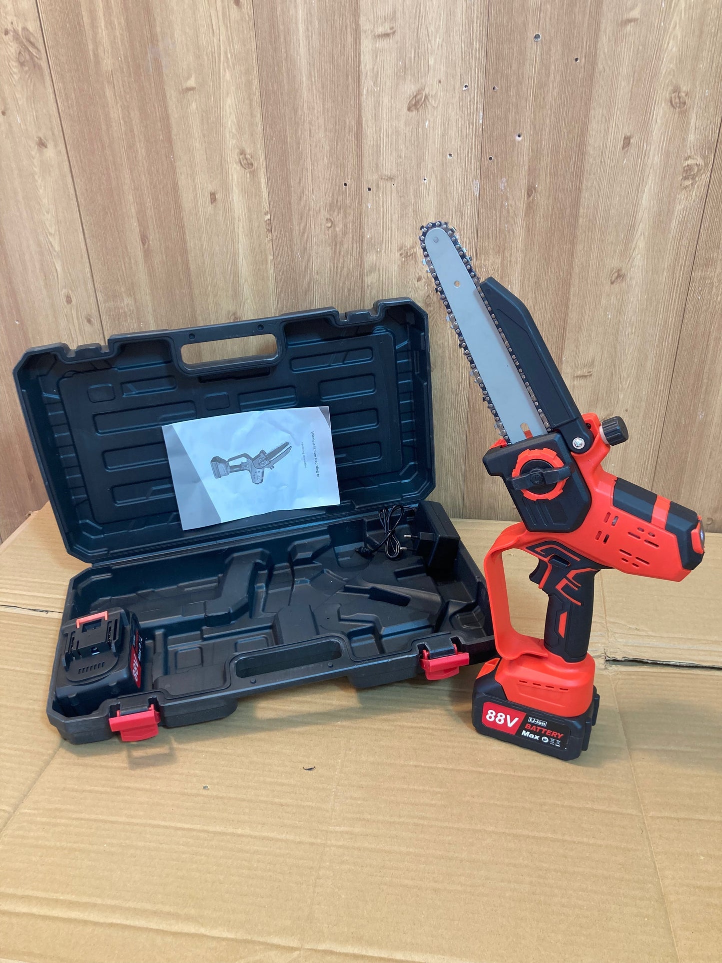 Lot Imported Rechargeable One Hand Digital Chainsaw with Double Batteries 8 Inch