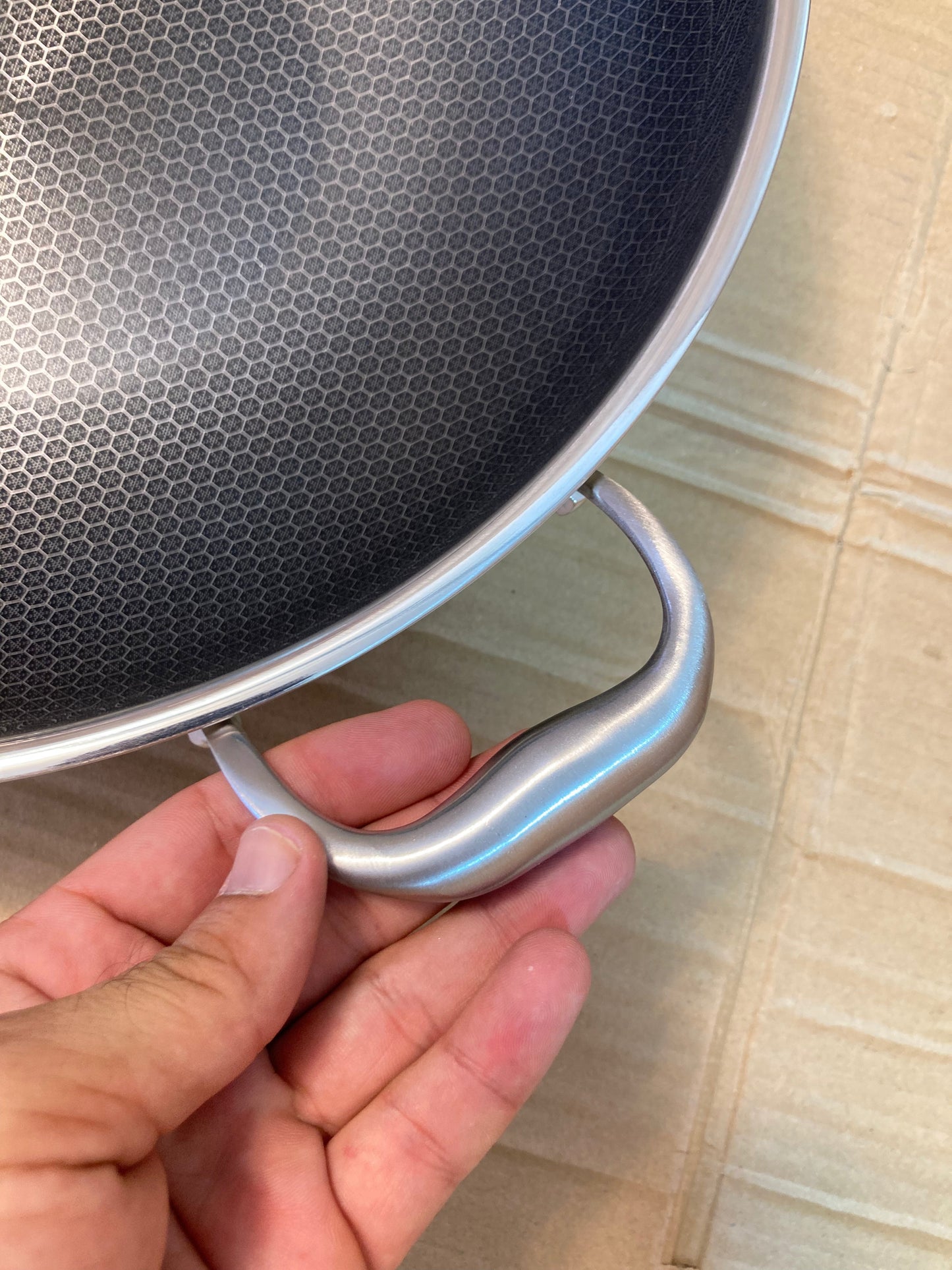 Premium Imported Honeycomb Laser-Coated Karahi
